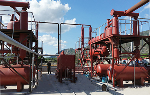 Two sets 12TPD waste tire to fuel oil pyrolysis plant project in Vietnam