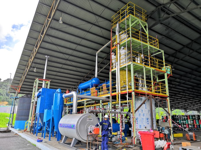 The solid catalyst type-pyrolysis oil to diesel manufacturing plant
