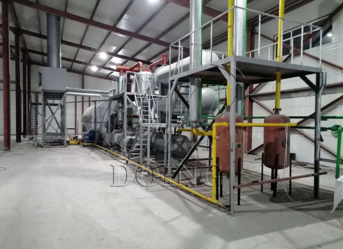 12TPD waste plastic pyrolysis machine project in Ukraine
